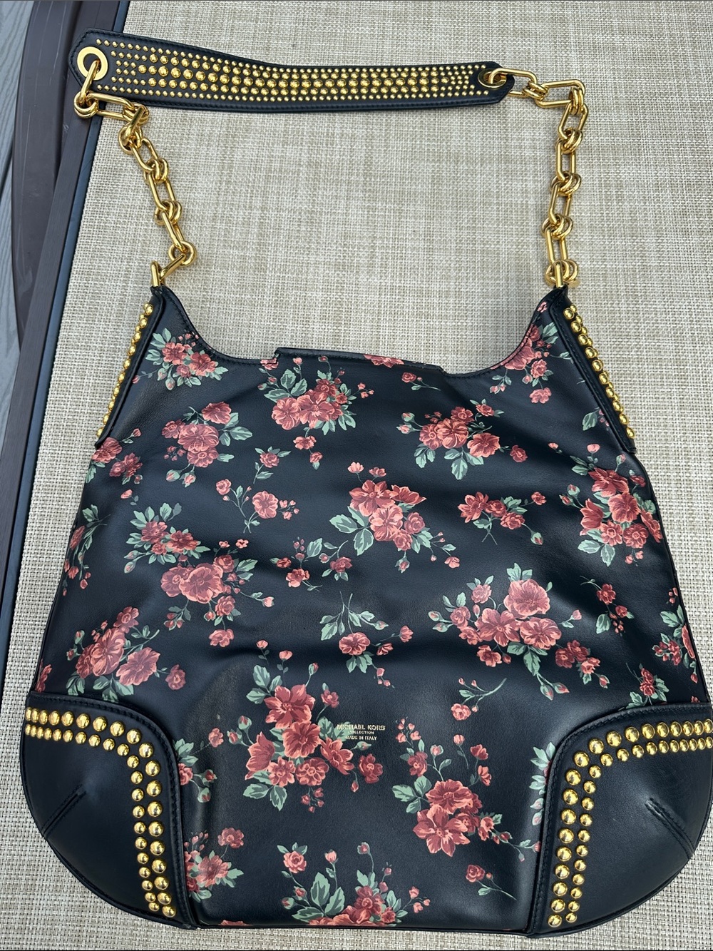Michael Kors Collection Bancroft Oversized Floral Calf Leather Shoulder Bag - Picture 9 of 16